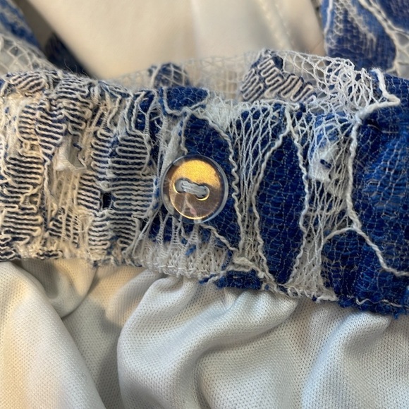 Lane Bryant Women’s 18/20 Lacy Lined Off Shoulder Ruffle Sleeveless Top - Picture 7 of 7